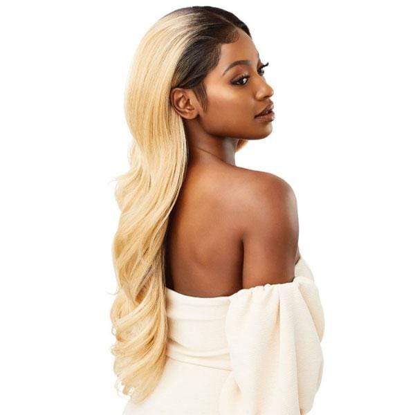 Outre Melted Hairline Synthetic Deluxe Wide HD Lace Front Wig - SERAPHINE - EgoWigs.com