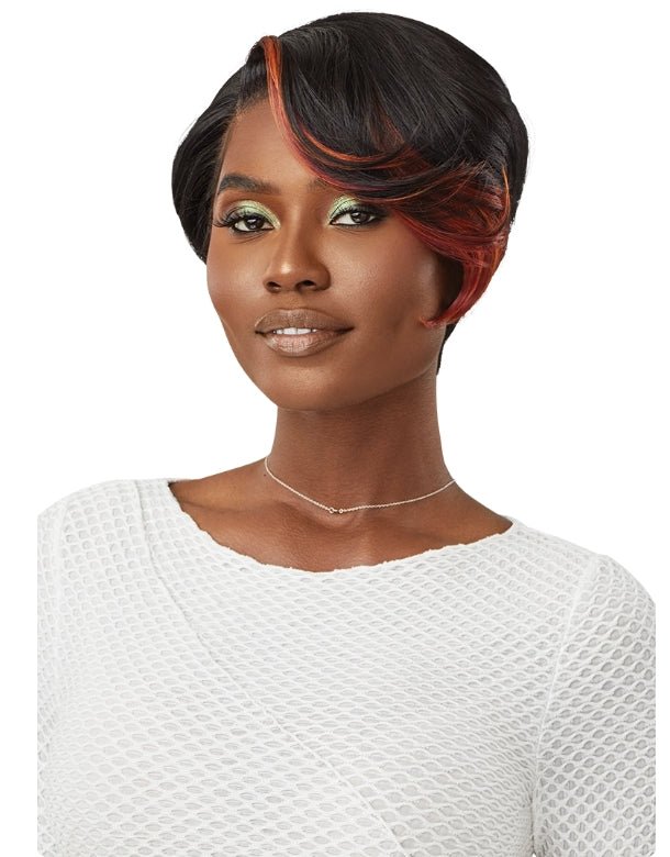 Outre Melted Hairline Synthetic HD Lace Front Wig - KIT - EgoWigs.com